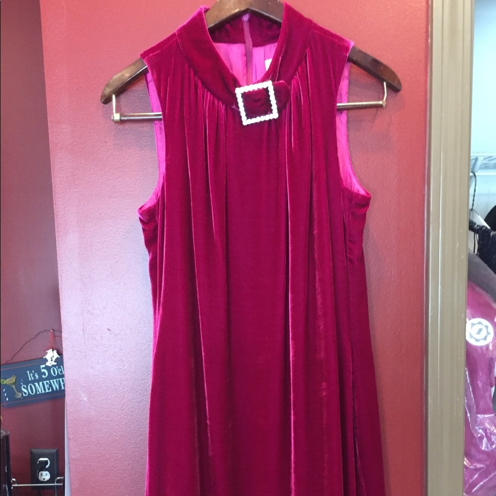 Size 4 Trina Turk Velvet Shift Dress